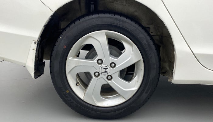 2015 Honda City 1.5L I-DTEC V, Diesel, Manual, 1,08,844 km, Right Rear Wheel