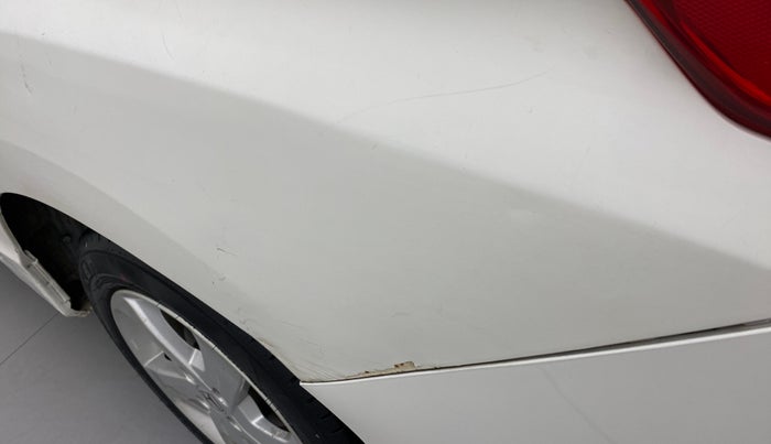 2015 Honda City 1.5L I-DTEC V, Diesel, Manual, 1,08,844 km, Left quarter panel - Slightly dented