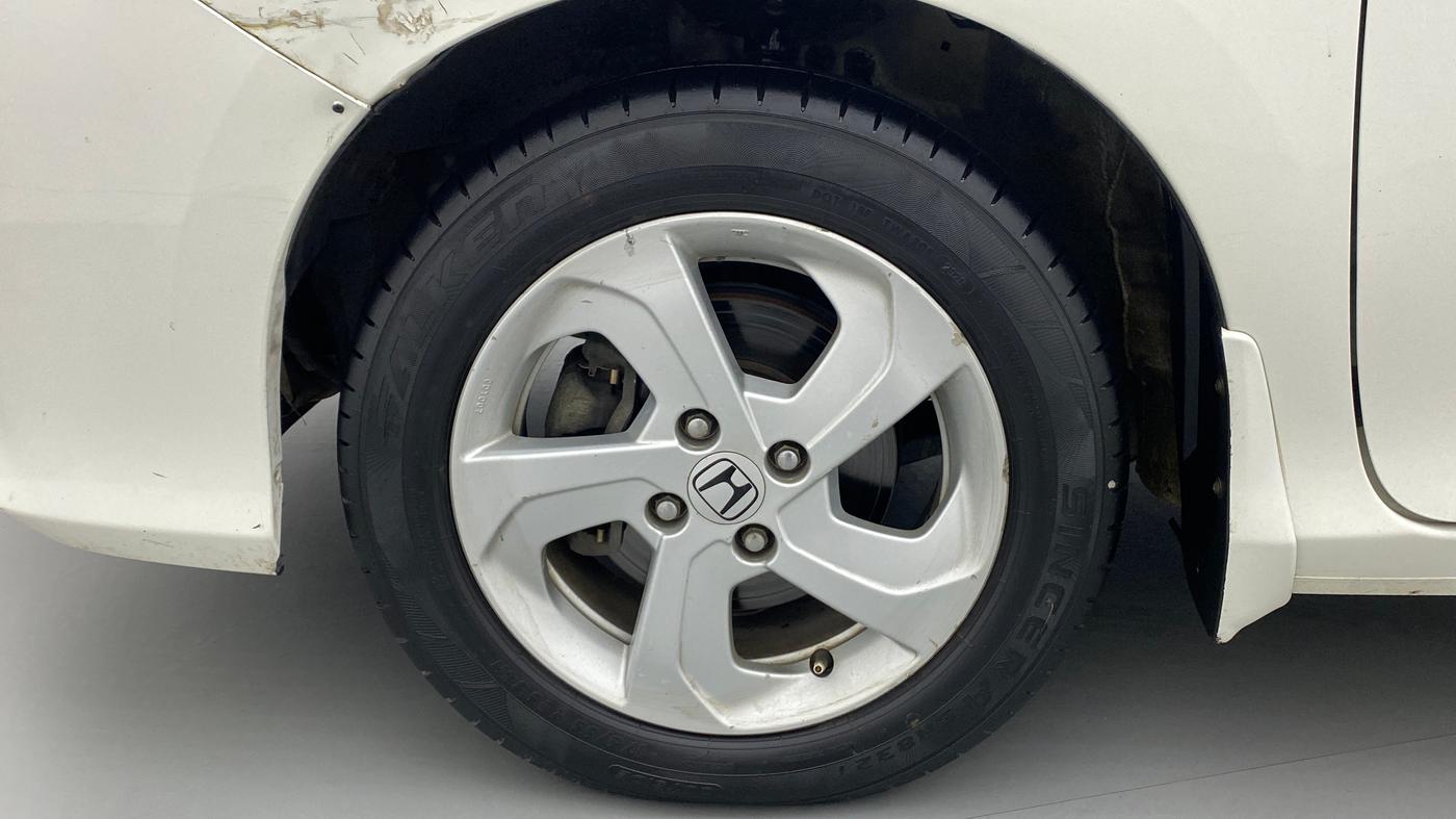 2015 Honda City 1.5L I-DTEC V, Diesel, Manual, 1,08,844 km, Left Front Wheel