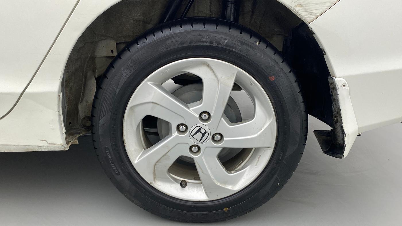 2015 Honda City 1.5L I-DTEC V, Diesel, Manual, 1,08,844 km, Left Rear Wheel