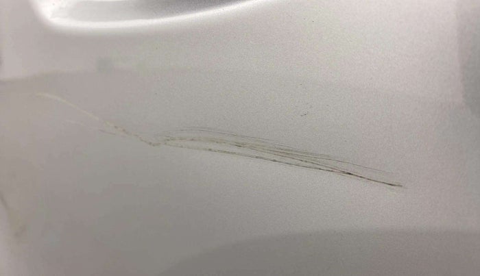 2016 Renault Kwid RXT 1.0, Petrol, Manual, 81,667 km, Rear left door - Slightly dented