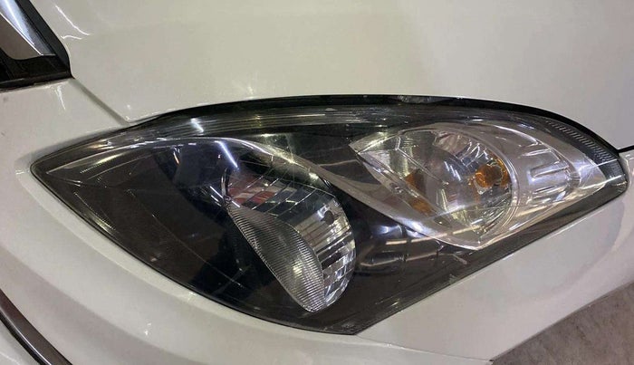 2016 Maruti Swift Dzire VXI, Petrol, Manual, 52,923 km, Left headlight - Minor scratches