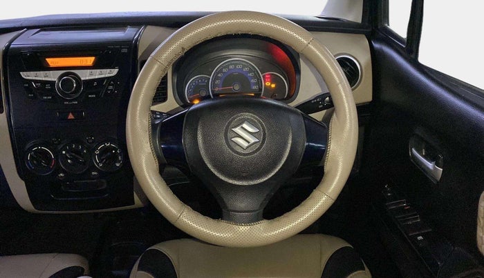 2018 Maruti Wagon R 1.0 VXI, Petrol, Manual, 39,887 km, Steering Wheel Close Up