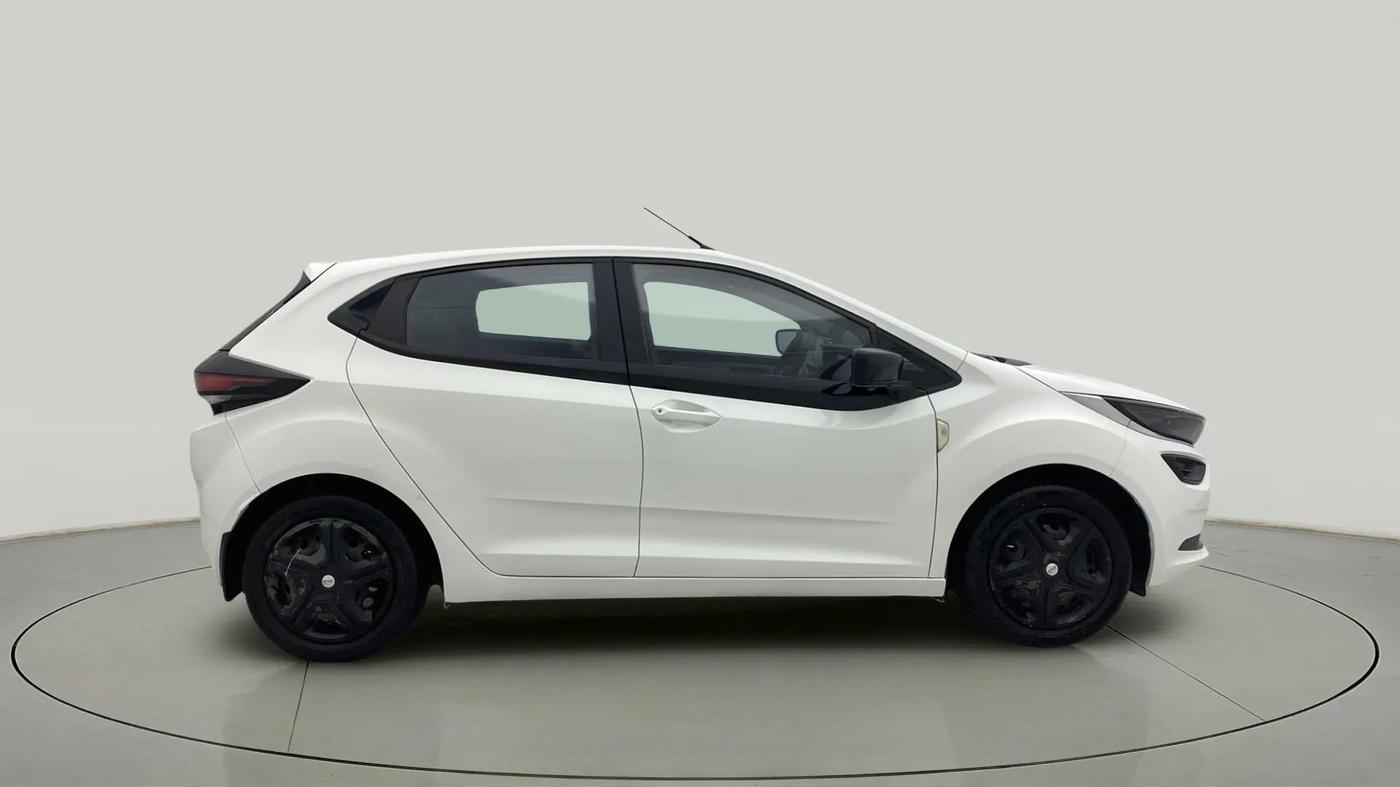 2021 Tata ALTROZ XM PLUS PETROL, CNG, Manual, 59,042 km, Right Side View