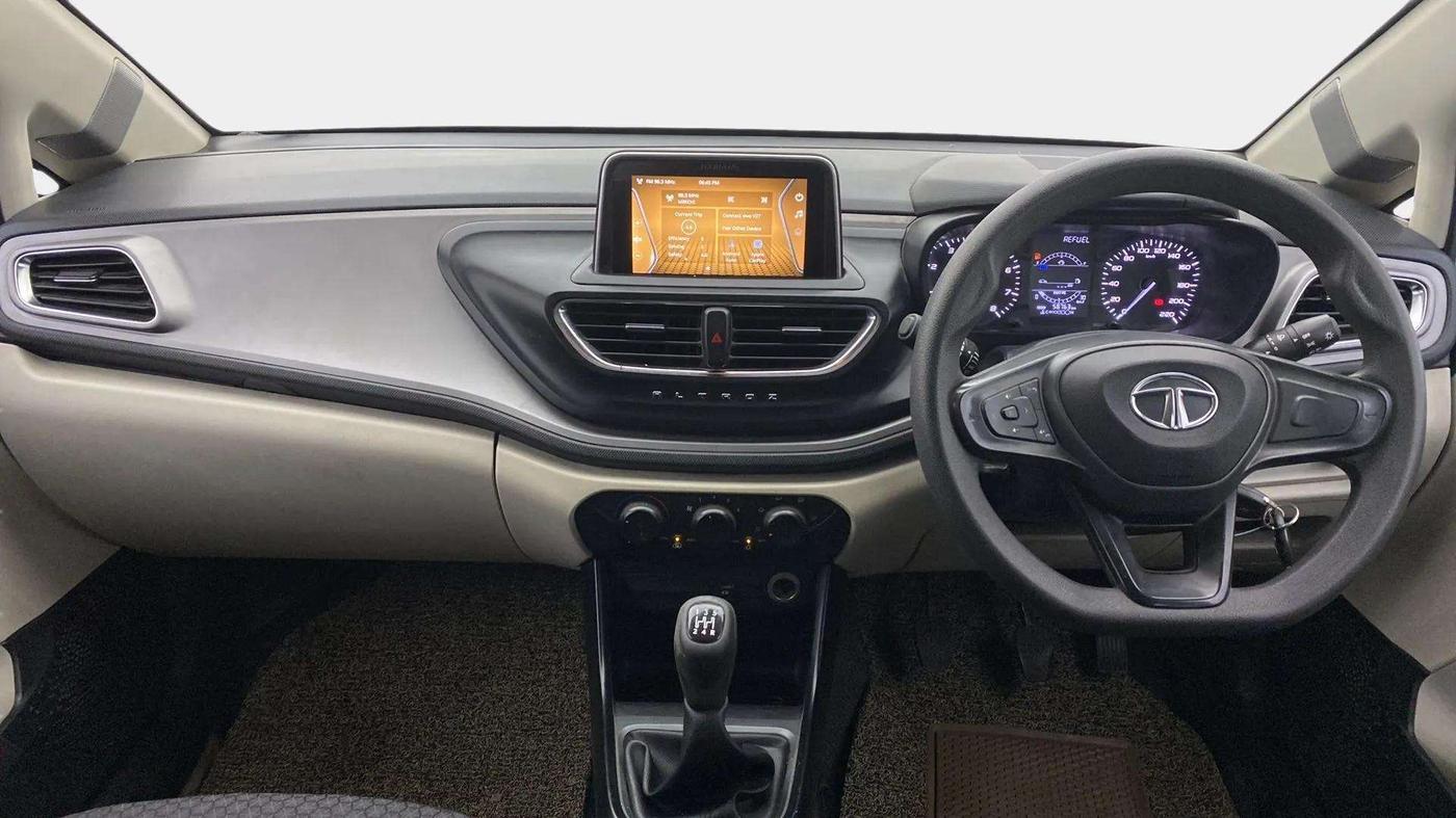 2021 Tata ALTROZ XM PLUS PETROL, CNG, Manual, 59,042 km, Dashboard