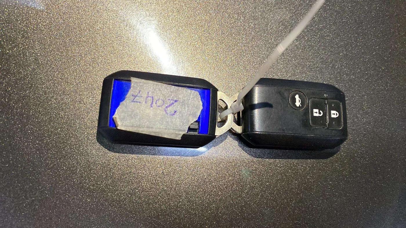 2019 Maruti Dzire ZXI AMT, Petrol, Automatic, 33,820 km, Key Close Up