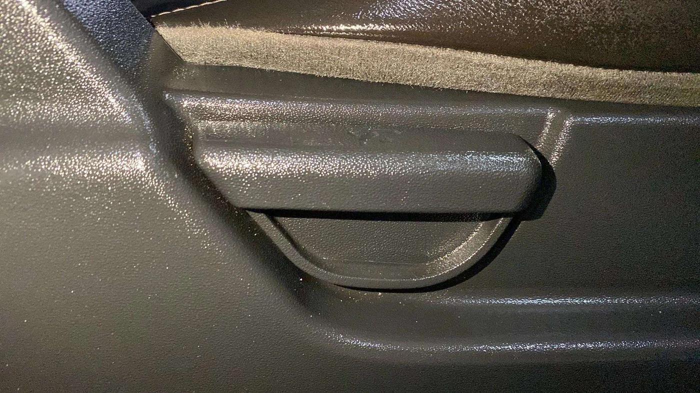 2013 Hyundai i20 MAGNA (O) 1.2, Petrol, Manual, 47,501 km, Driver Side Adjustment Panel