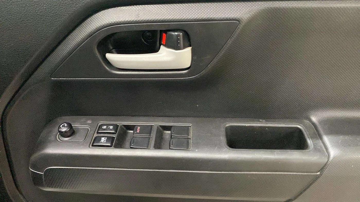 2022 Maruti New Wagon-R ZXI 1.2, Petrol, Manual, 22,995 km, Driver Side Door Panels Control