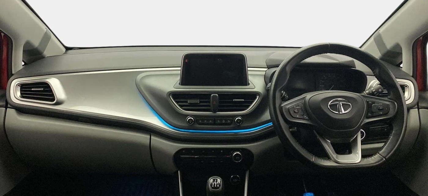 2020 Tata ALTROZ XZ PETROL, Petrol, Manual, 39,216 km, Dashboard