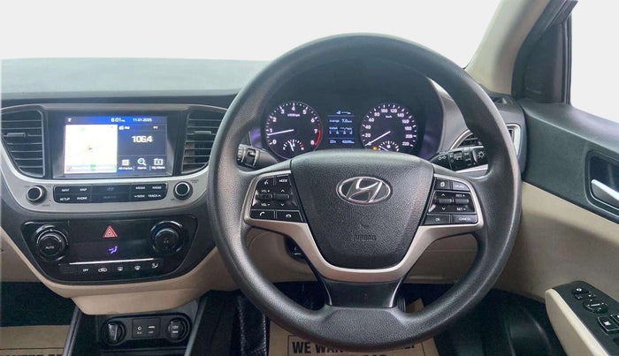 2019 Hyundai Verna 1.6 VTVT SX, Petrol, Manual, 42,764 km, Steering Wheel Close Up