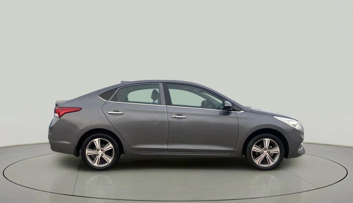 2019 Hyundai Verna 1.6 VTVT SX, Petrol, Manual, 42,764 km, Right Side View