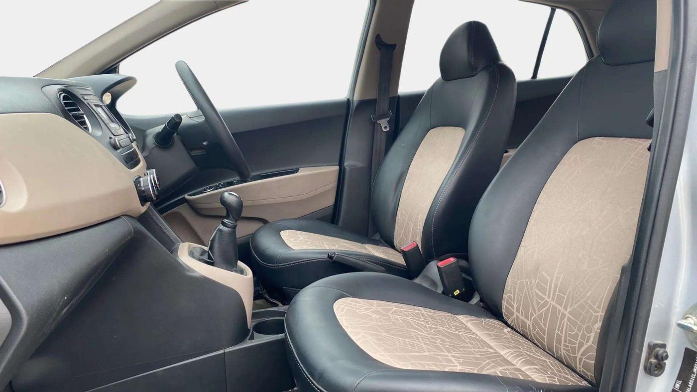 2018 Hyundai Grand i10 MAGNA 1.2 KAPPA VTVT, Petrol, Manual, 52,616 km, Right Side Front Door Cabin