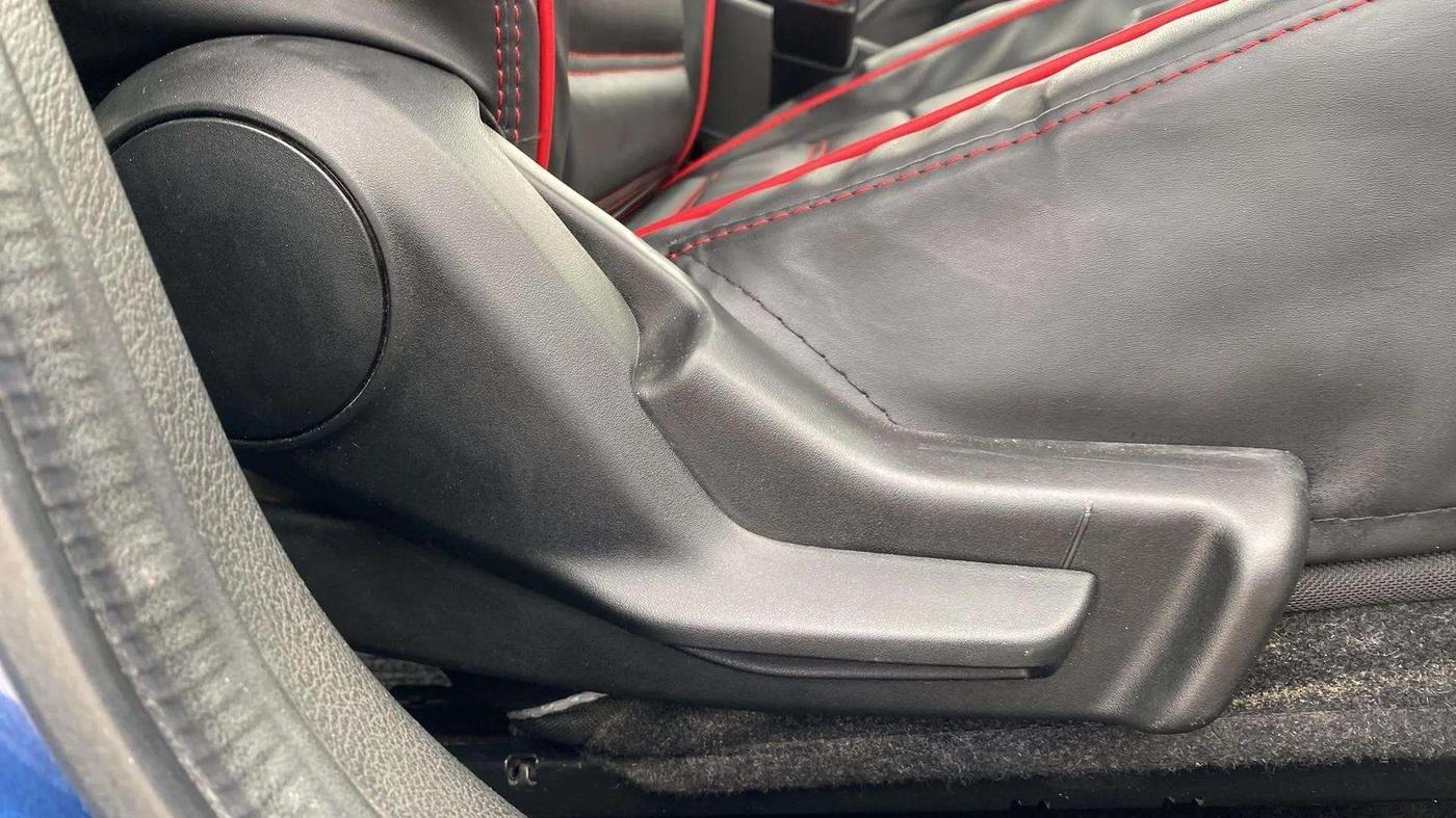 2018 Maruti Baleno DELTA PETROL 1.2, Petrol, Manual, 52,753 km, Driver Side Adjustment Panel