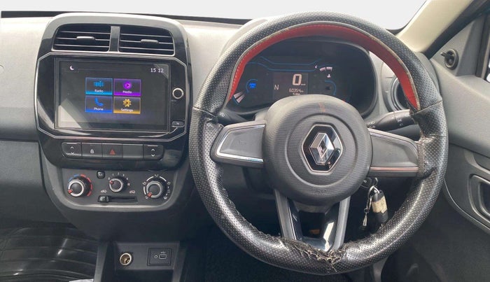 2020 Renault Kwid RXT 1.0 AMT (O), Petrol, Automatic, 60,350 km, Steering Wheel Close Up