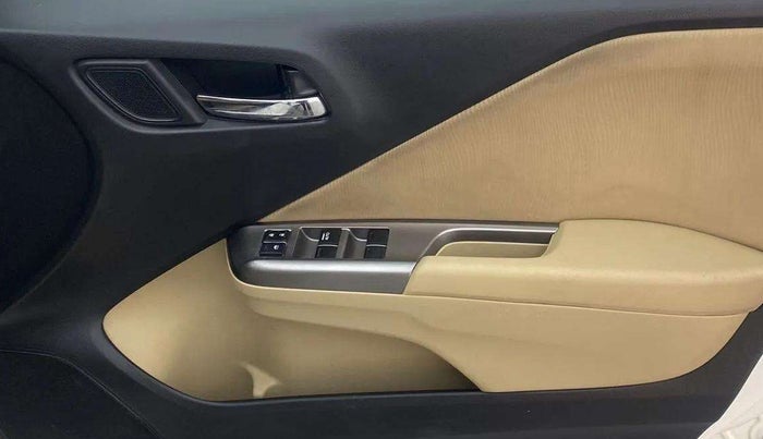 2016 Honda City 1.5L I-VTEC V MT, Petrol, Manual, 35,718 km, Driver Side Door Panels Control