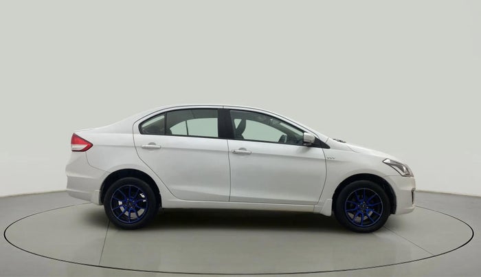 2016 Maruti Ciaz VXI+, Petrol, Manual, 48,311 km, Right Side View