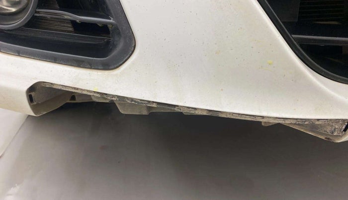 2016 Maruti Ciaz VXI+, Petrol, Manual, 48,311 km, Front bumper - Minor scratches