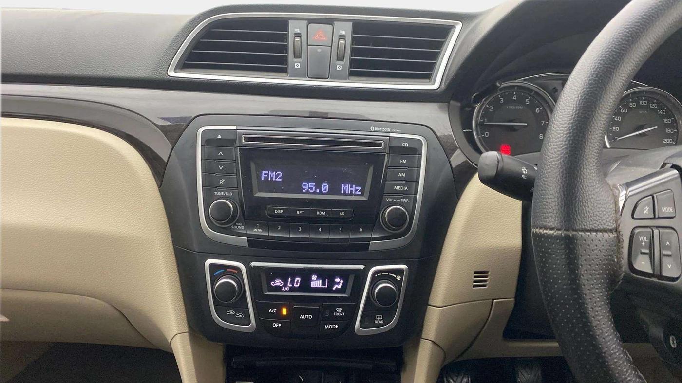 2016 Maruti Ciaz VXI+, Petrol, Manual, 48,311 km, Air Conditioner