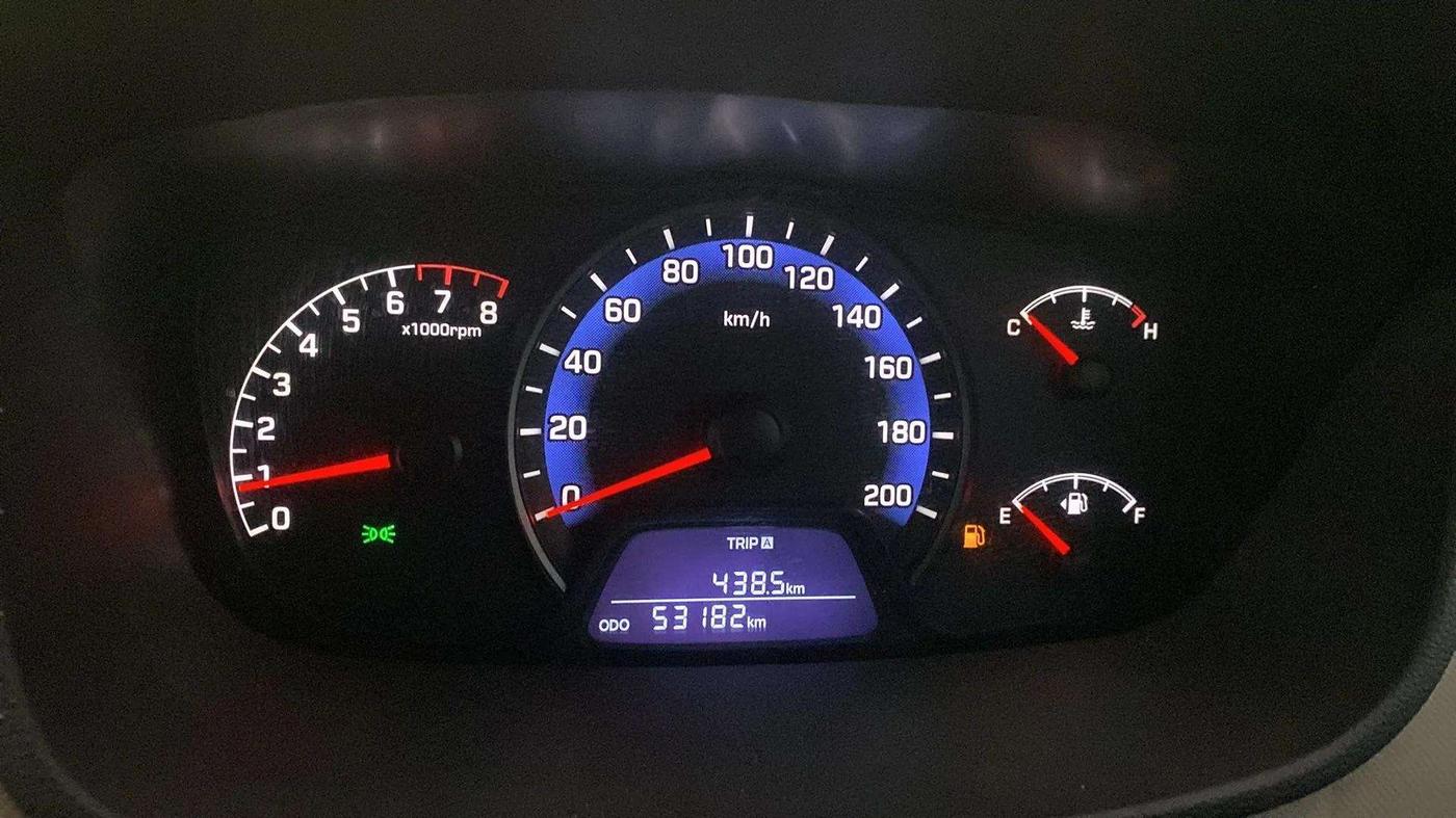 2016 Hyundai Xcent SX 1.2, Petrol, Manual, 53,136 km, Odometer Image