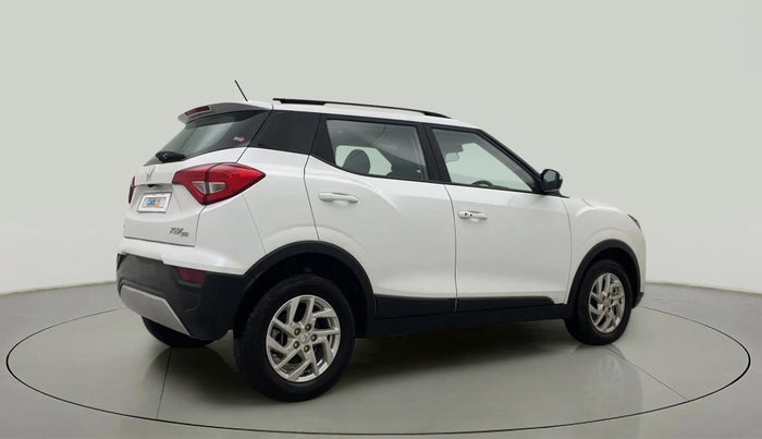 2024 Mahindra XUV300 W8 1.2 PETROL, Petrol, Manual, 3,202 km, Right Back Diagonal