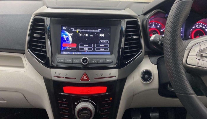 2024 Mahindra XUV300 W8 1.2 PETROL, Petrol, Manual, 3,202 km, Air Conditioner