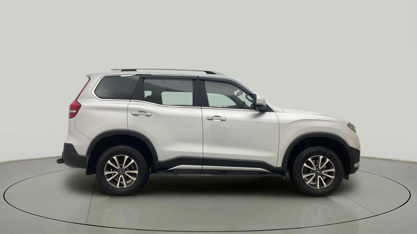 2022 Mahindra SCORPIO-N Z8 L PETROL MT 7 STR, Petrol, Manual, 22,802 km, Right Side View