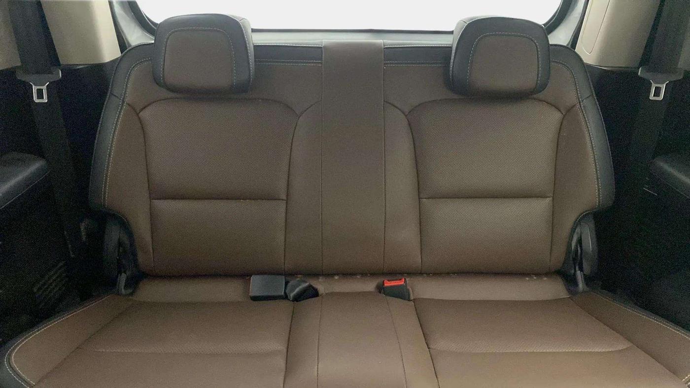 2022 Mahindra SCORPIO-N Z8 L PETROL MT 7 STR, Petrol, Manual, 22,802 km, Third Seat Row ( optional )