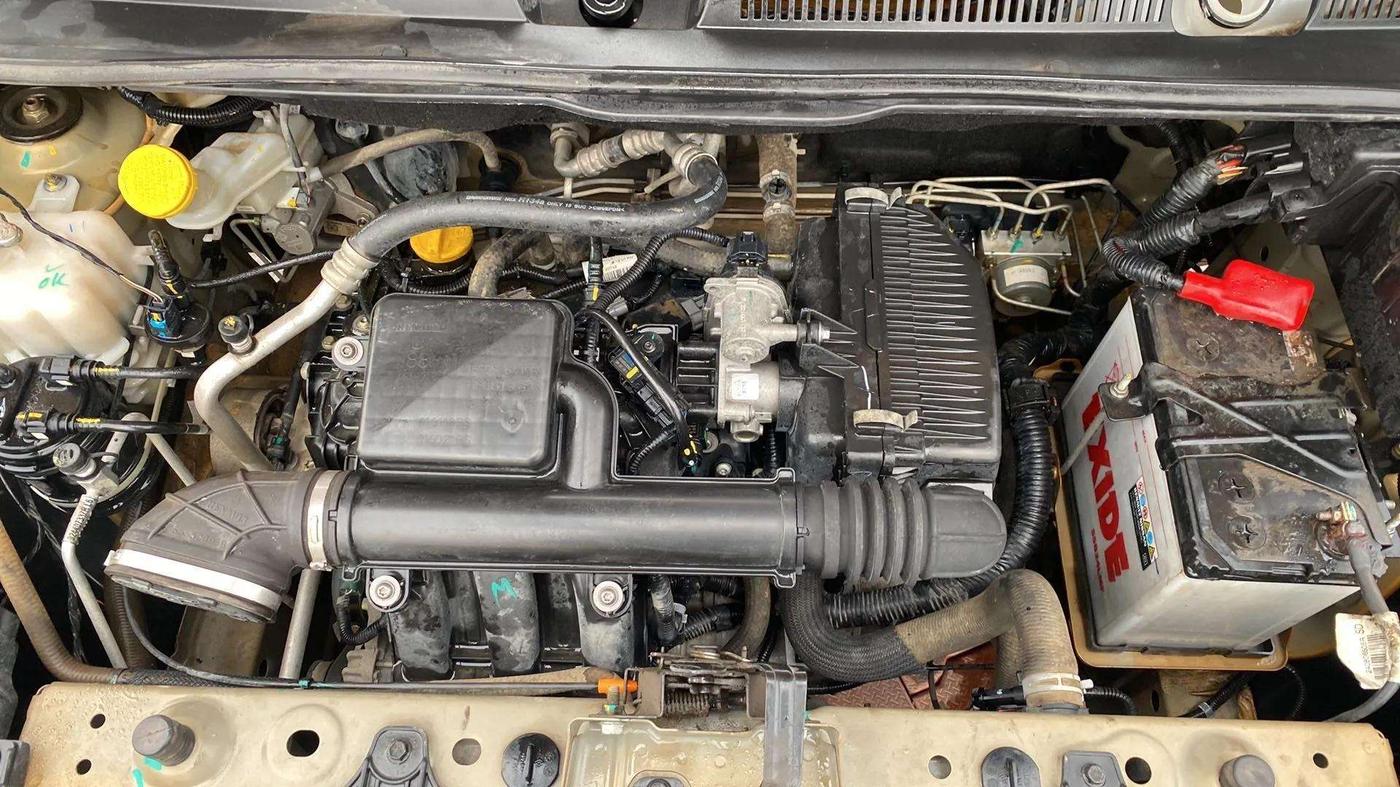 2022 Renault TRIBER RXZ, Petrol, Manual, 40,699 km, Open Bonet