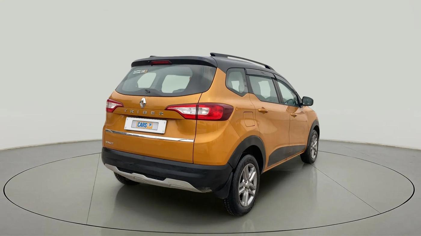 2022 Renault TRIBER RXZ, Petrol, Manual, 40,699 km, Right Back Diagonal