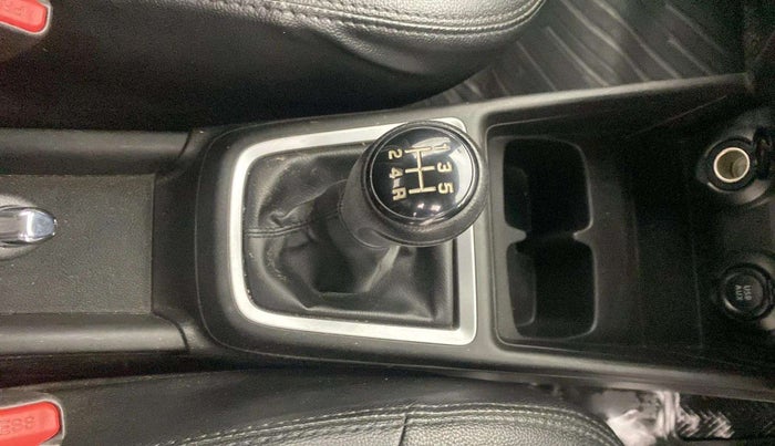 2021 Maruti Swift VXI, Petrol, Manual, 32,552 km, Gear Lever