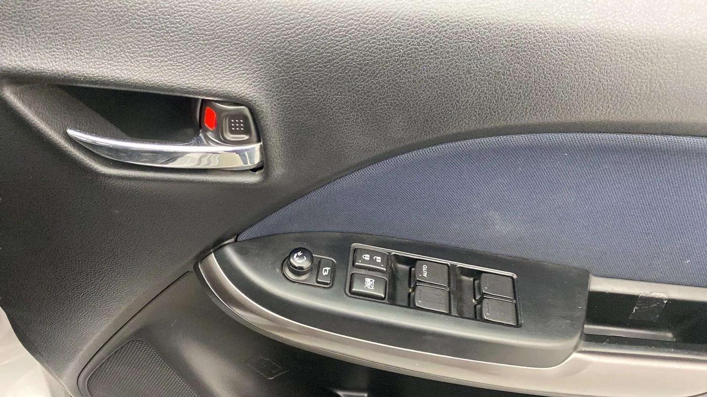 2021 Maruti Baleno ZETA PETROL 1.2, Petrol, Manual, 37,824 km, Driver Side Door Panels Control