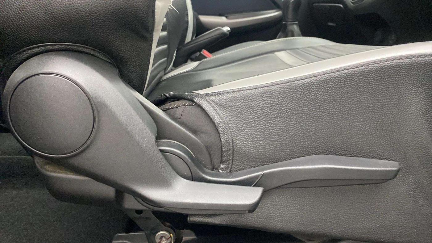 2021 Maruti Baleno ZETA PETROL 1.2, Petrol, Manual, 37,824 km, Driver Side Adjustment Panel