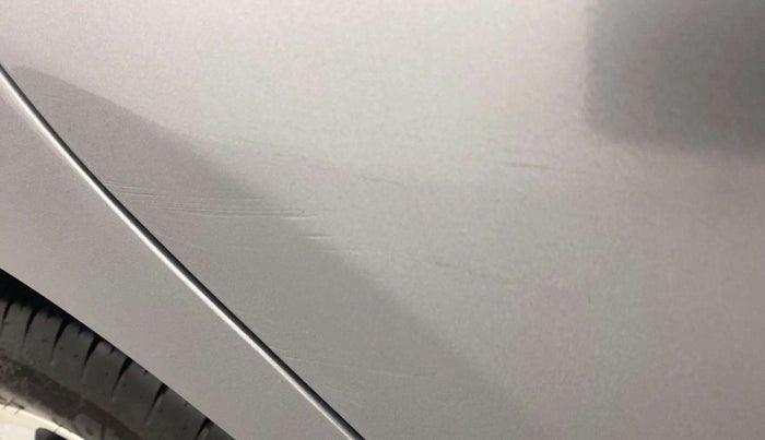 2021 Maruti Baleno ZETA PETROL 1.2, Petrol, Manual, 37,824 km, Right rear door - Minor scratches