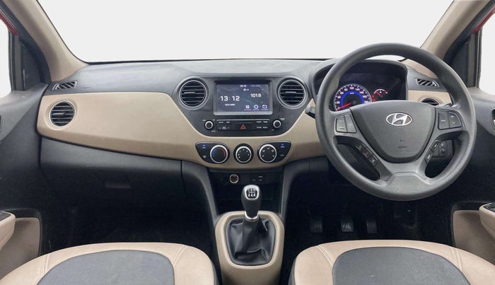 2017 Hyundai Grand i10 SPORTZ (O) 1.2 KAPPA VTVT, Petrol, Manual, 52,451 km, Dashboard