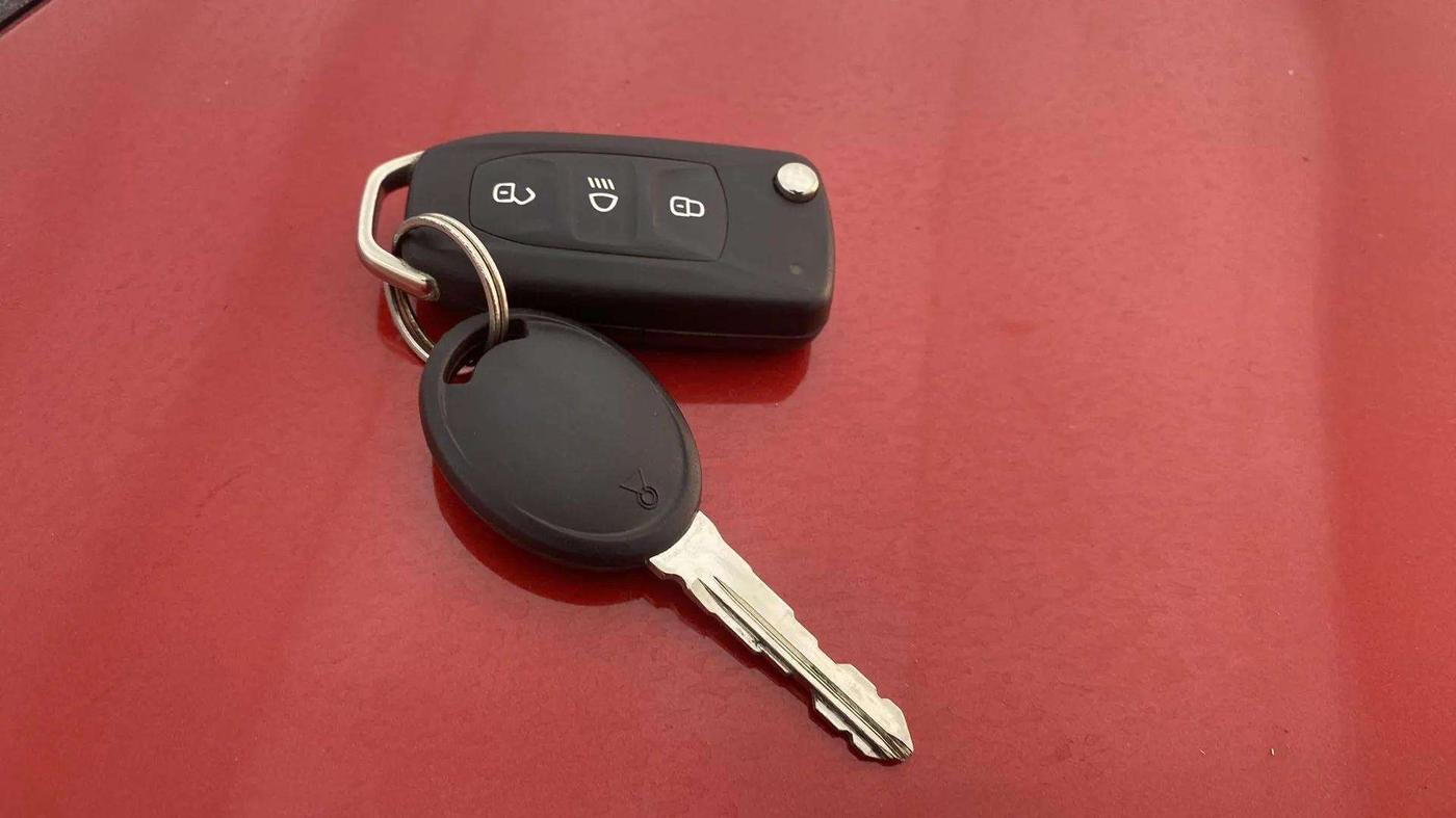 2018 Tata Tiago XZA PETROL, Petrol, Automatic, 26,581 km, Key Close Up
