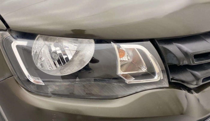 2018 Renault Kwid RXT 1.0, Petrol, Manual, 20,240 km, Right headlight - Clamp has minor damage