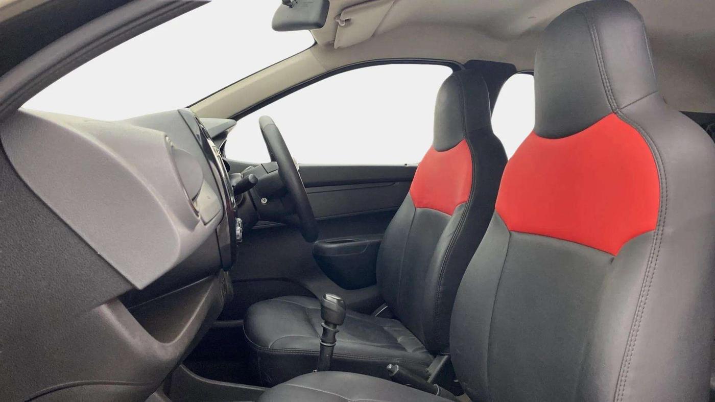 2018 Renault Kwid RXT 1.0, Petrol, Manual, 20,456 km, Right Side Front Door Cabin