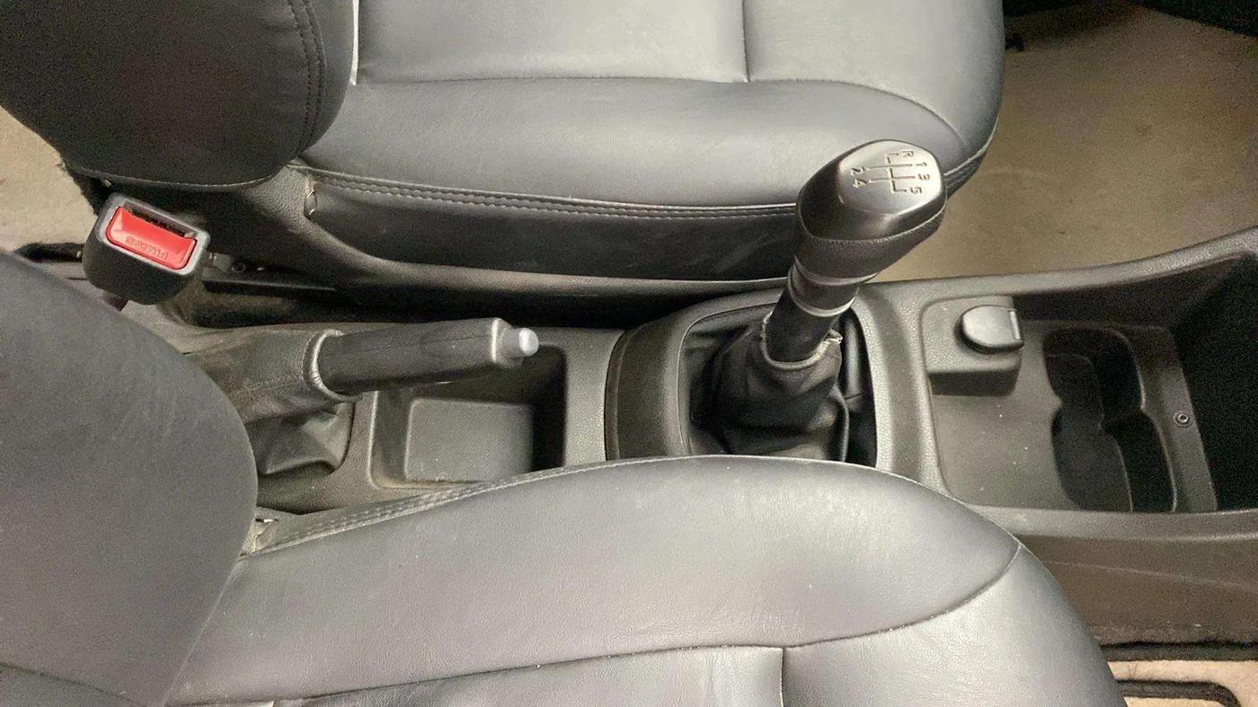 2018 Renault Kwid RXT 1.0, Petrol, Manual, 20,456 km, Gear Lever