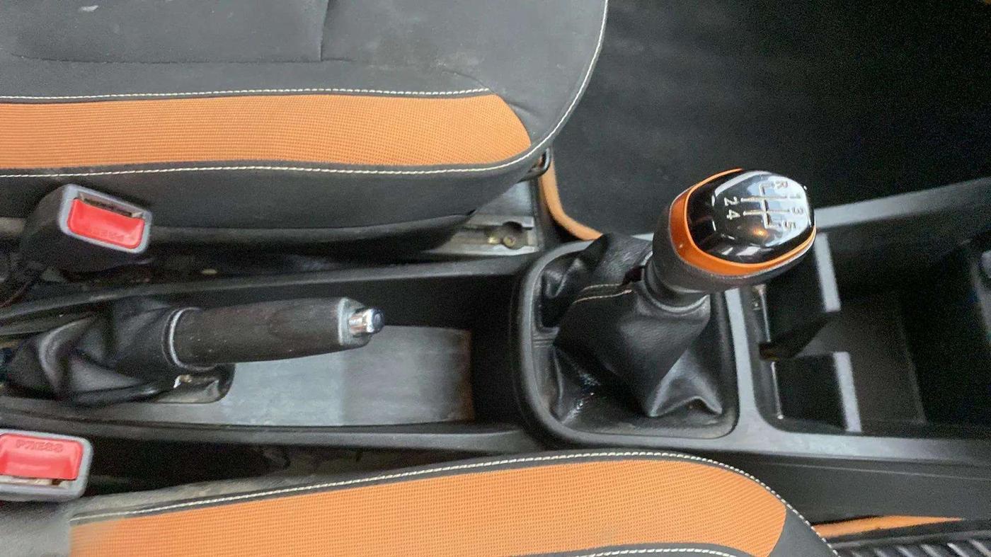 2020 Renault Kwid CLIMBER 1.0 (O), Petrol, Manual, 84,934 km, Gear Lever
