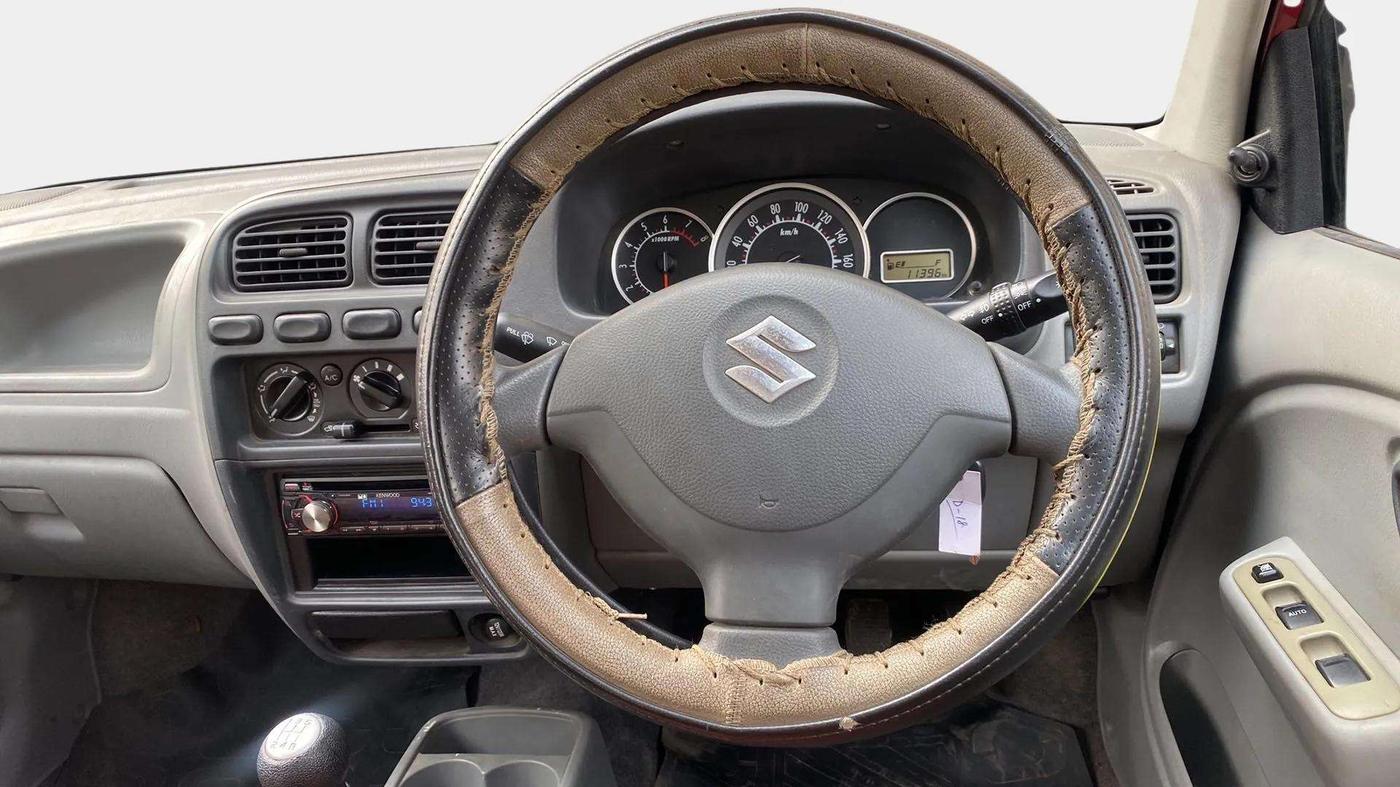 2013 Maruti Alto K10 VXI, Petrol, Manual, 11,397 km, Steering Wheel Close Up