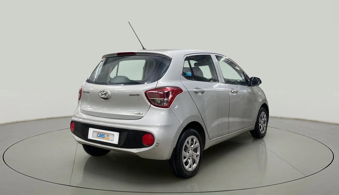 2017 Hyundai Grand i10 SPORTZ 1.2 KAPPA VTVT, Petrol, Manual, 15,066 km, Right Back Diagonal