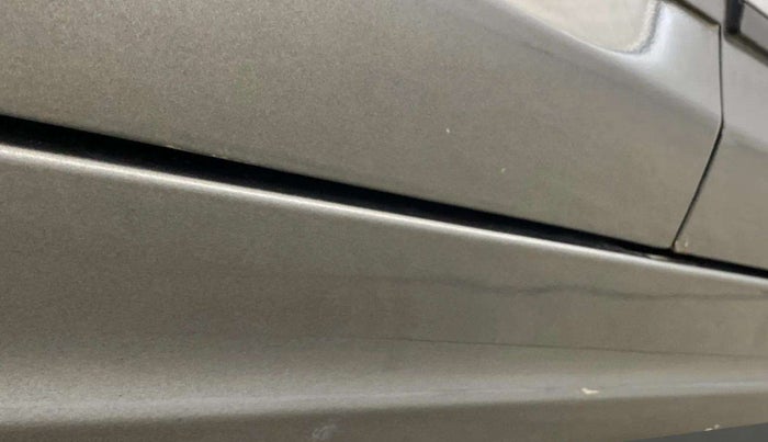 2022 Tata Tiago XT CNG, CNG, Manual, 60,325 km, Right running board - Minor scratches