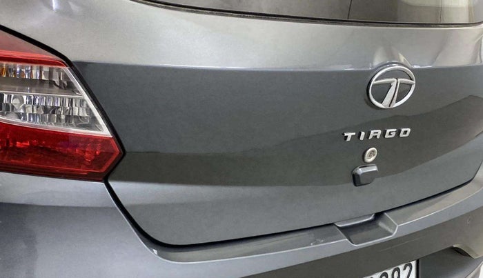 2022 Tata Tiago XT CNG, CNG, Manual, 60,325 km, Dicky (Boot door) - Minor scratches