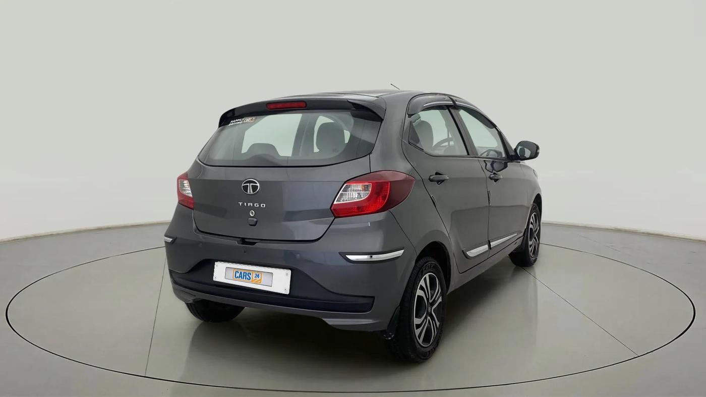 2024 Tata Tiago XT (O) PETROL, Petrol, Manual, 3,059 km, Right Back Diagonal