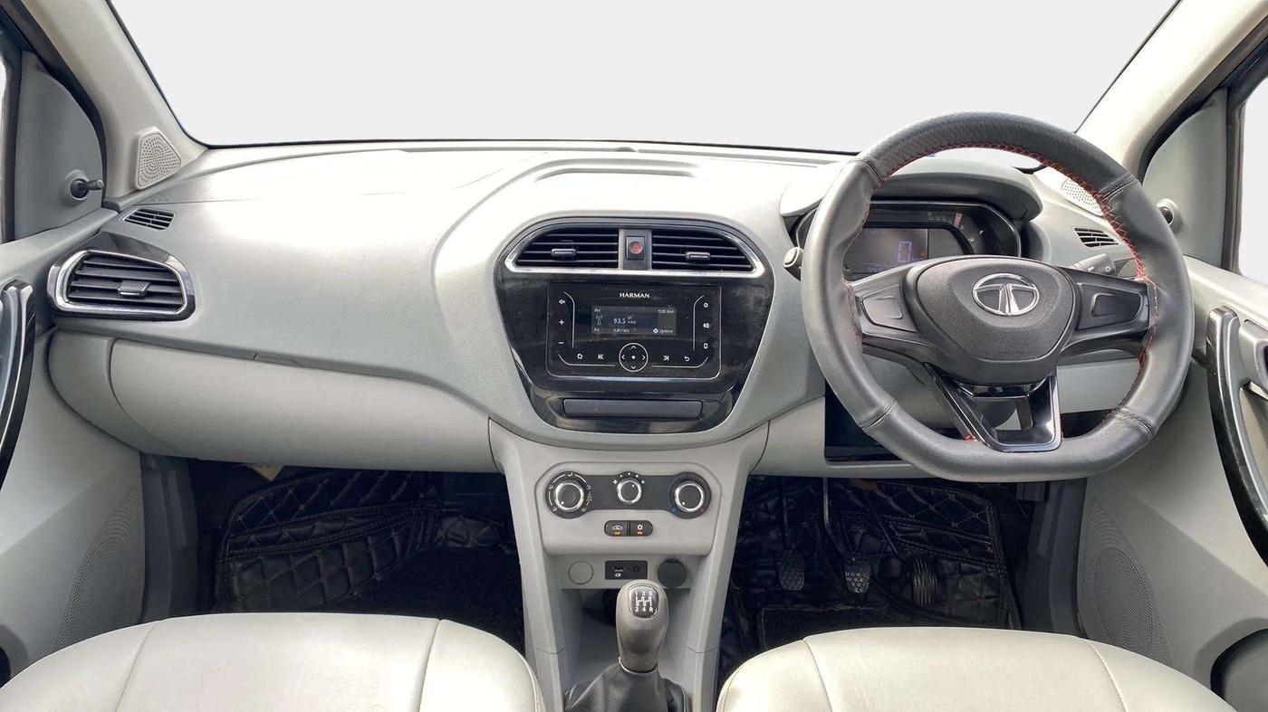 2020 Tata TIGOR XM PETROL, Petrol, Manual, 92,798 km, Dashboard