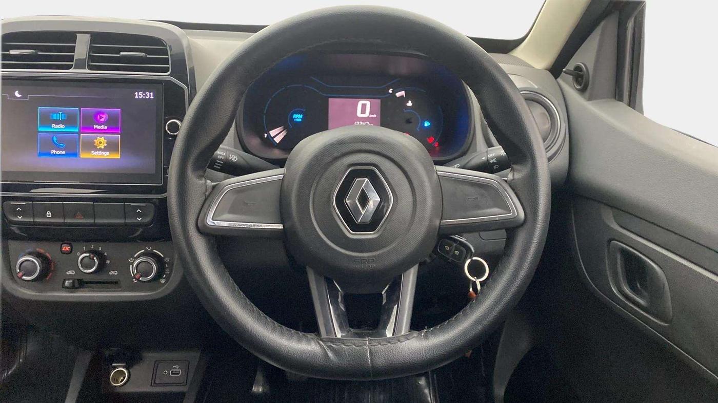 2020 Renault Kwid RXT 1.0 (O), Petrol, Manual, 13,310 km, Steering Wheel Close Up