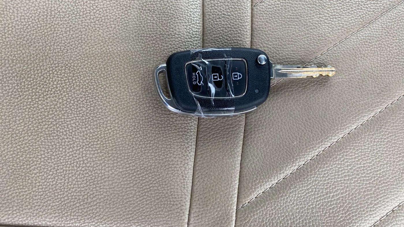 2020 Hyundai GRAND I10 NIOS SPORTZ 1.2 KAPPA VTVT, Petrol, Manual, 47,410 km, Key Close Up