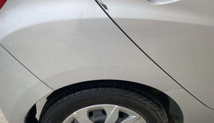 2015 Hyundai Eon MAGNA +, Petrol, Manual, 10,037 km, Right quarter panel - Slightly dented