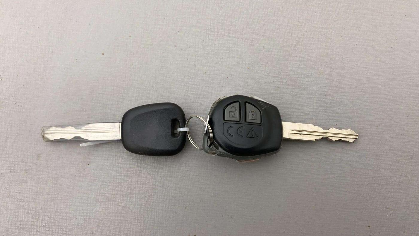 2020 Maruti S PRESSO VXI PLUS AMT, Petrol, Automatic, 14,723 km, Key Close Up