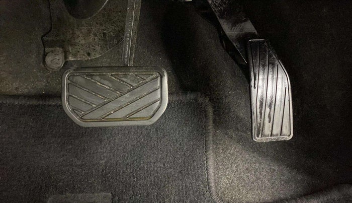 2020 Maruti S PRESSO VXI PLUS AMT, Petrol, Automatic, 14,723 km, Pedals
